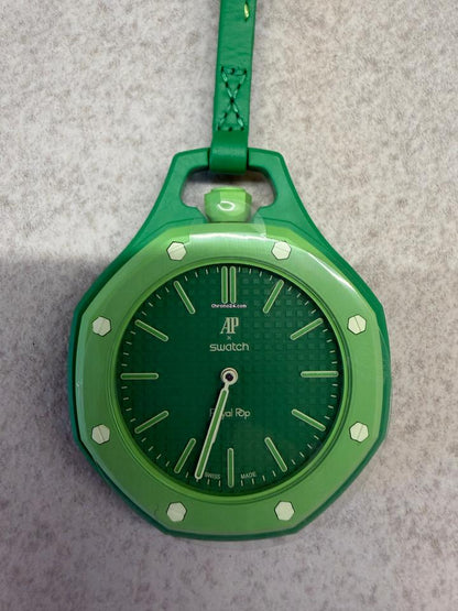 Swatch Royal Pop